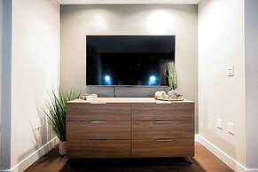 StripViewSuites at Signature