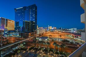 StripViewSuites at Signature