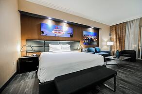 StripViewSuites at Signature