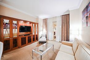 StripViewSuites at Signature