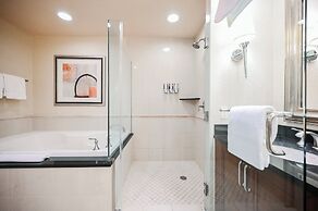 StripViewSuites at Signature