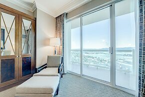 StripViewSuites at Signature