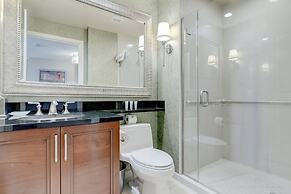 StripViewSuites at Signature