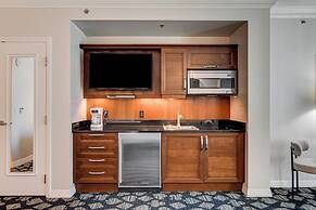 StripViewSuites at Signature