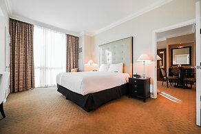 StripViewSuites at Signature