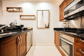 StripViewSuites at Signature