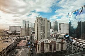 StripViewSuites at Signature