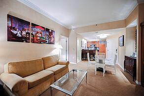 StripViewSuites at Signature