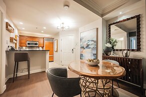 StripViewSuites at Signature