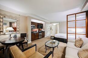 StripViewSuites at Signature