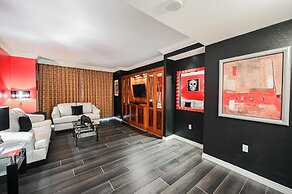 StripViewSuites at Signature