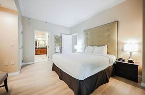 StripViewSuites at Signature