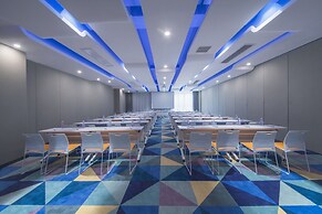 Holiday Inn Express Shanghai Jinshan by IHG