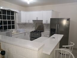 Ez Living Apartments