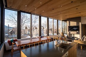 Niseko Central Houses and Apartments