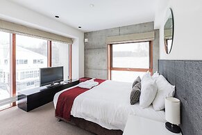 Niseko Central Houses and Apartments