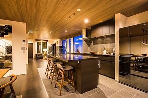 Niseko Central Houses and Apartments