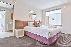 Niseko Central Houses and Apartments