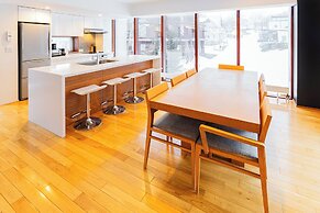 Niseko Central Houses and Apartments