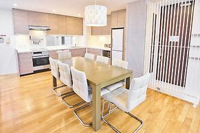 Niseko Central Houses and Apartments