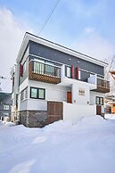 Niseko Central Houses and Apartments