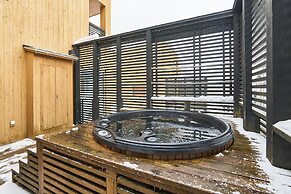 Niseko Central Houses and Apartments