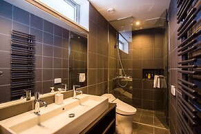 Niseko Central Houses and Apartments