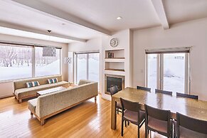 Niseko Central Houses and Apartments