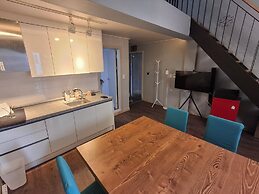 Shine Hotel