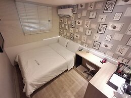 Shine Hotel