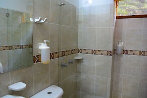 Hostal Valle De Las Camelias