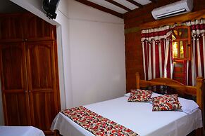 Hostal Valle De Las Camelias