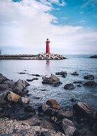 Mipo Oceanside Hotel