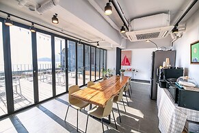 Mipo Oceanside Hotel