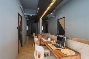 Sleep Box Patong - Hostel