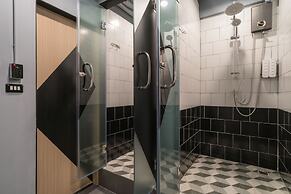 Sleep Box Patong - Hostel