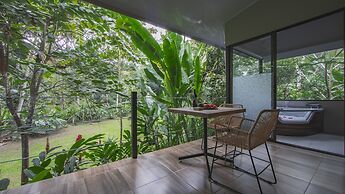 Eden Organic Farm & Bungalows