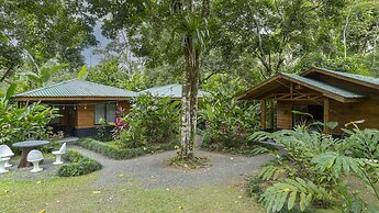 Eden Organic Farm & Bungalows