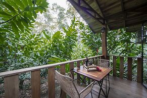 Eden Organic Farm & Bungalows