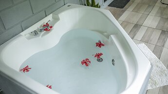 Eden Organic Farm & Bungalows