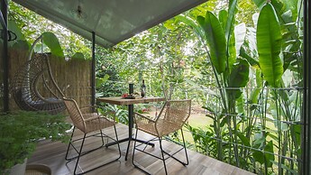 Eden Organic Farm & Bungalows