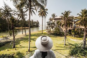 Devasom Khao Lak Beach Resort & Villas