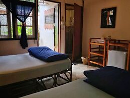 Mut Mee Garden Guest House