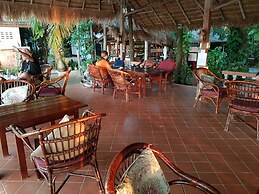 Mut Mee Garden Guest House