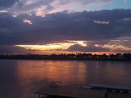 Mut Mee Garden Guest House