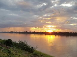 Mut Mee Garden Guest House