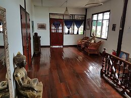 Mut Mee Garden Guest House