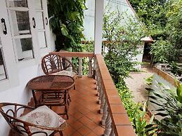 Mut Mee Garden Guest House
