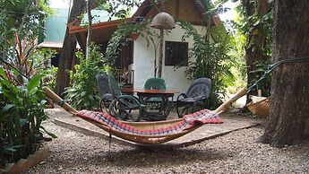 Mut Mee Garden Guest House