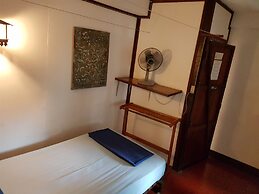 Mut Mee Garden Guest House